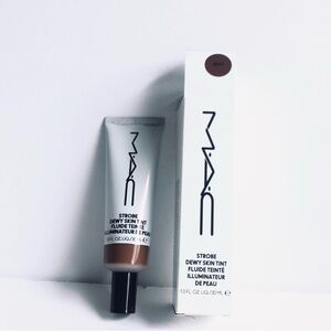 (RICH 1) MAC STROBE DEWY SKIN TINT FLUIDE TEINTE ILLUMINATEUR DE PEAU